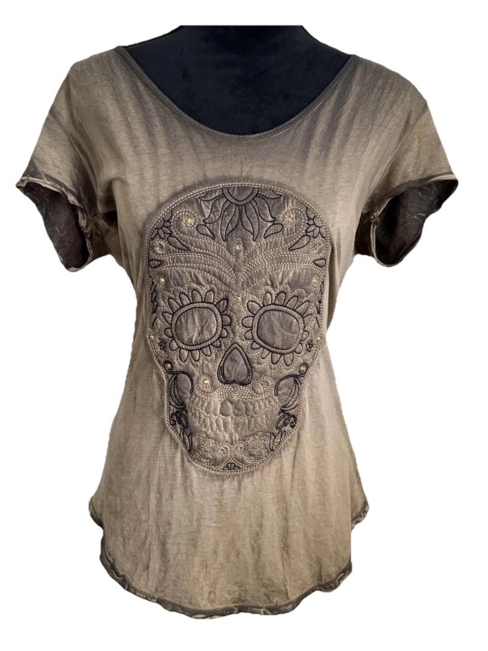 Velvet Stone Shirt Womens L Beige Skull Embroidered Rhinestone Tunic Goth Ombre